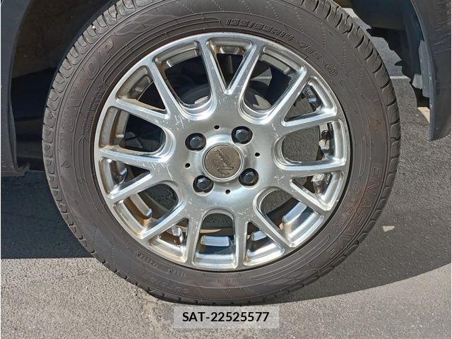 Suzuki SPACIA 2017-02 6614925-27