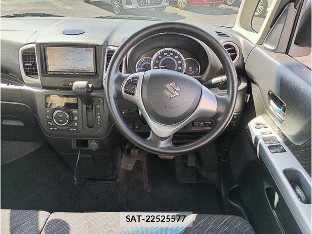 Suzuki SPACIA 2017-02 6614925-7