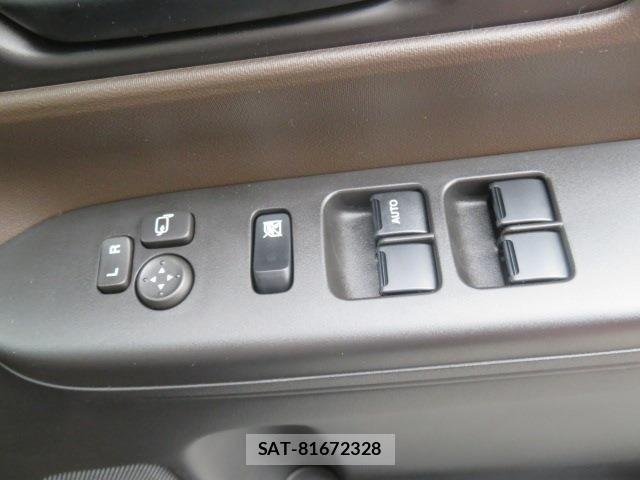 Suzuki SPACIA 2025-12 6614912-12