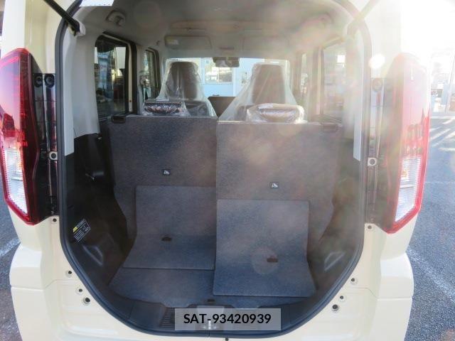 Suzuki SPACIA 2025-12 6614910-27