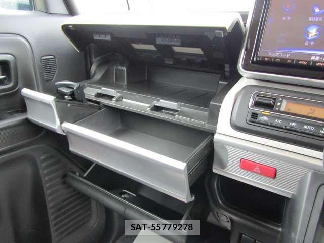 Suzuki SPACIA 2019-04 6642581-16