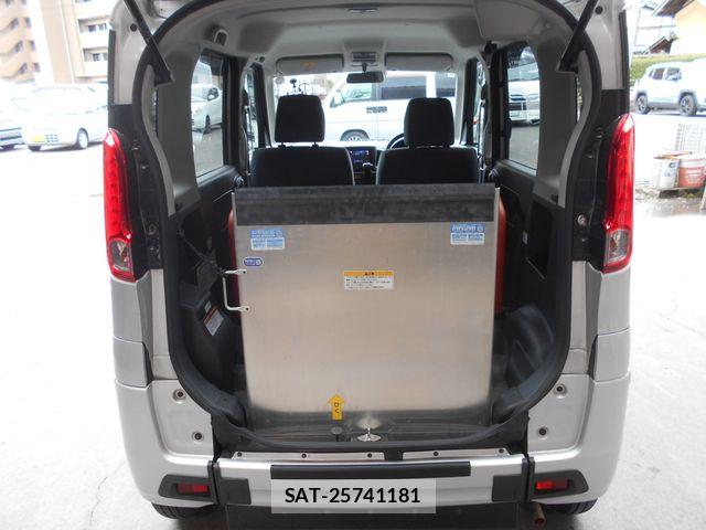 Suzuki SPACIA 2015-07 6642582-9