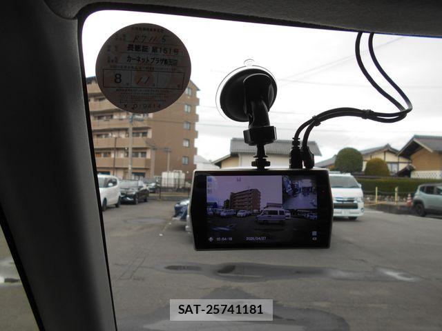 Suzuki SPACIA 2015-07 6642582-16