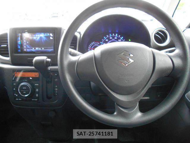 Suzuki SPACIA 2015-07 6642582-1