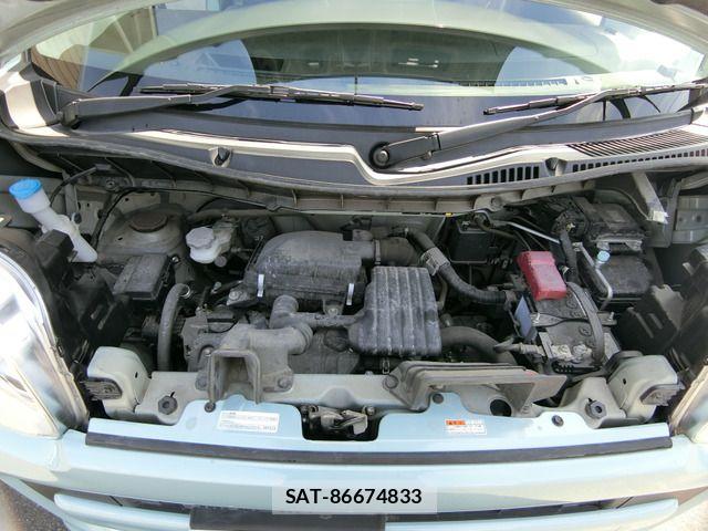 Suzuki SPACIA 2018-04 6673701-3