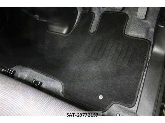 Suzuki SPACIA 2023-11 6673693-23