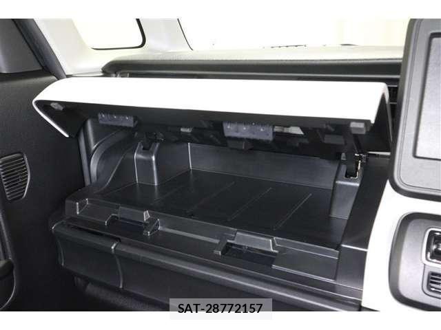 Suzuki SPACIA 2023-11 6673693-26