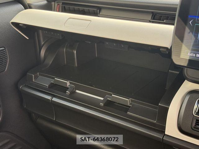 Suzuki SPACIA 2021-01 6673700-19