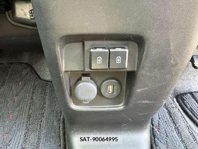 Suzuki SPACIA 2022-07 6684011-14