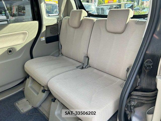 Suzuki SPACIA 2013-07 6682880-26