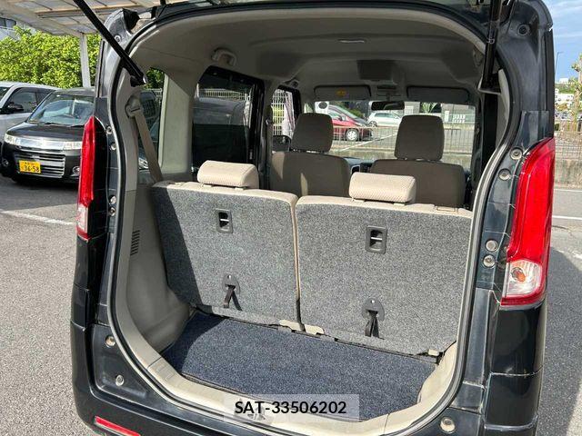 Suzuki SPACIA 2013-07 6682880-27