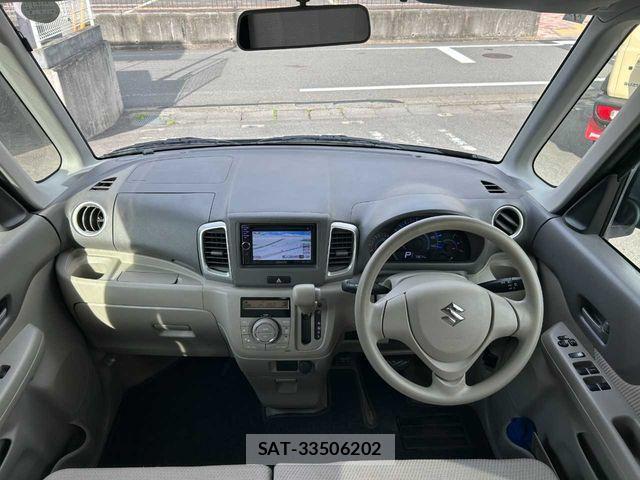 Suzuki SPACIA 2013-07 6682880-2
