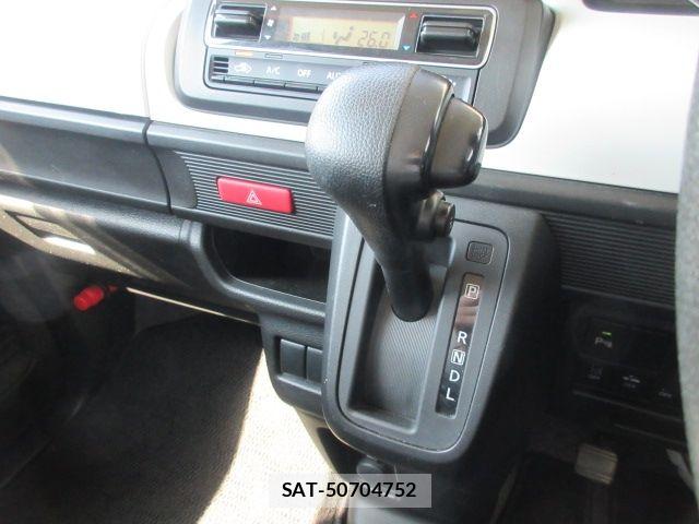 Suzuki SPACIA 2019-02 6717340-13