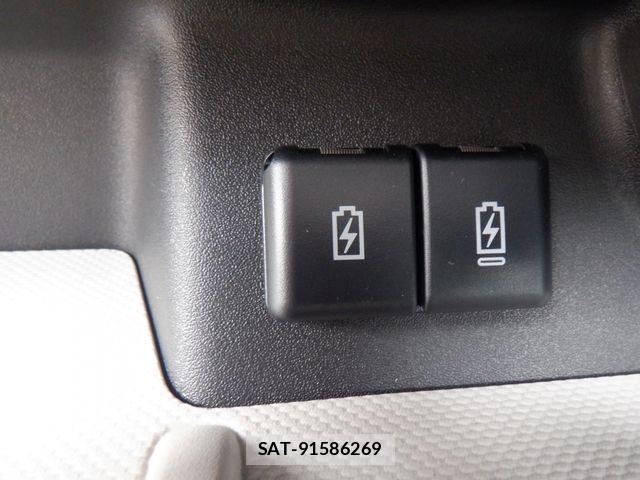 Suzuki SPACIA 2024-05 6717327-29