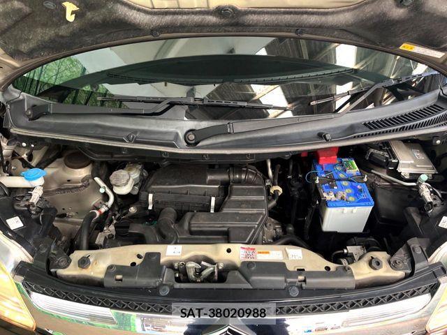 Suzuki SPACIA 2016-06 6753357-14