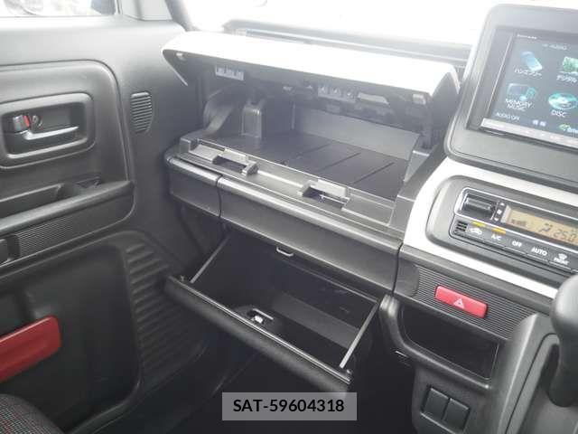 Suzuki SPACIA 2018-08 6753360-14