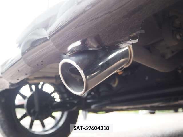 Suzuki SPACIA 2018-08 6753360-16