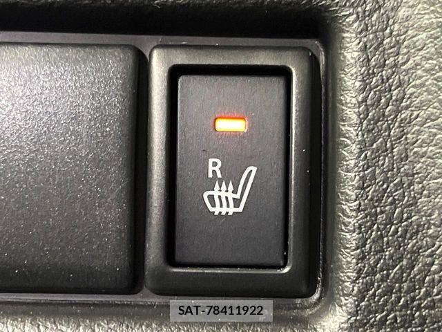 Suzuki SPACIA 2017-12 6753356-6
