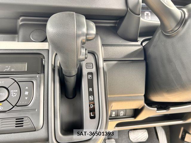 Suzuki SPACIA 2025-10 6753350-12