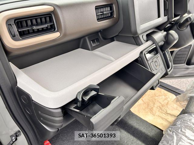 Suzuki SPACIA 2025-10 6753350-13
