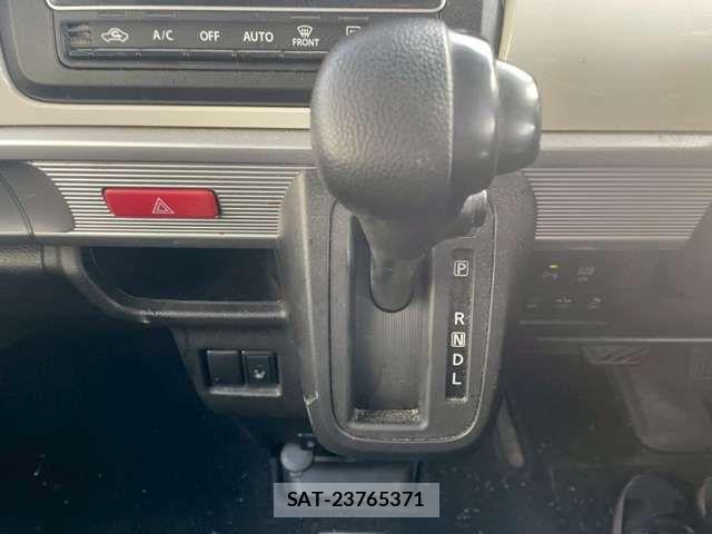 Suzuki SPACIA 2021-03 6913108-9