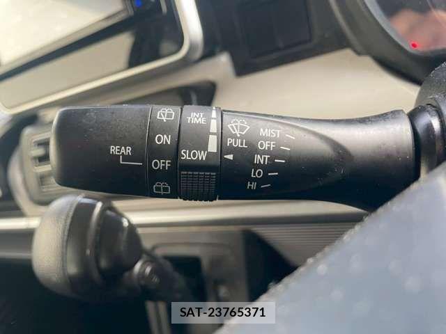 Suzuki SPACIA 2021-03 6913108-12