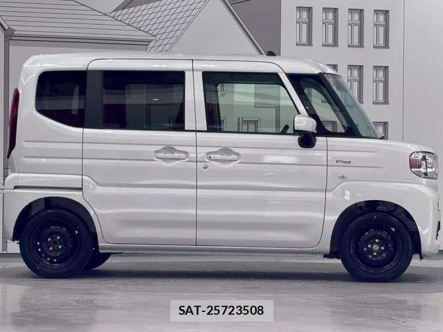 Suzuki SPACIA 2026-03 6912954-9