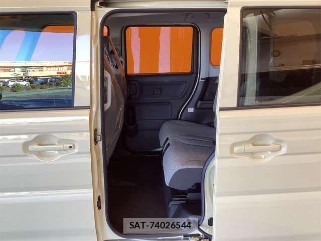 Suzuki SPACIA 2025-10 6912985-19