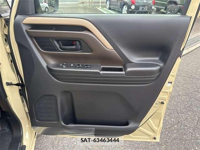Suzuki SPACIA 2025-09 6912981-19