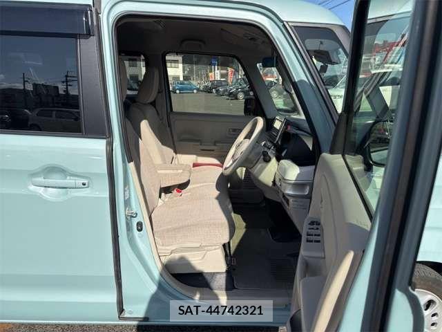 Suzuki SPACIA 2020-05 6913110-15