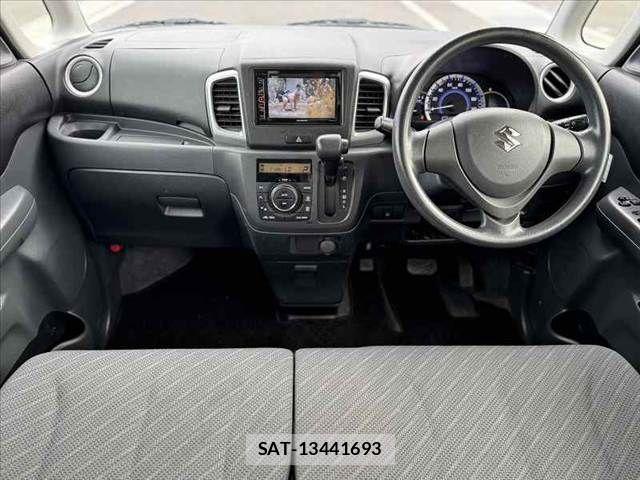 Suzuki SPACIA 2016-02 6913159-1