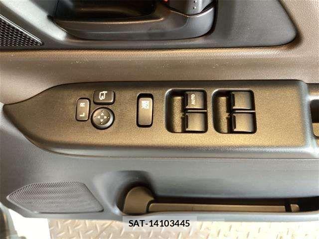 Suzuki SPACIA 2025-02 6912911-16