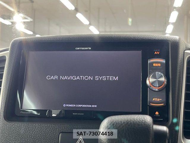 Suzuki SPACIA 2017-08 6998361-2