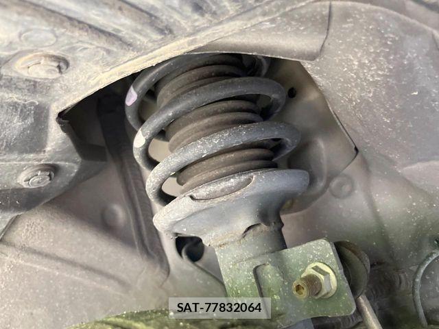 Suzuki SPACIA 2019-01 6998360-18