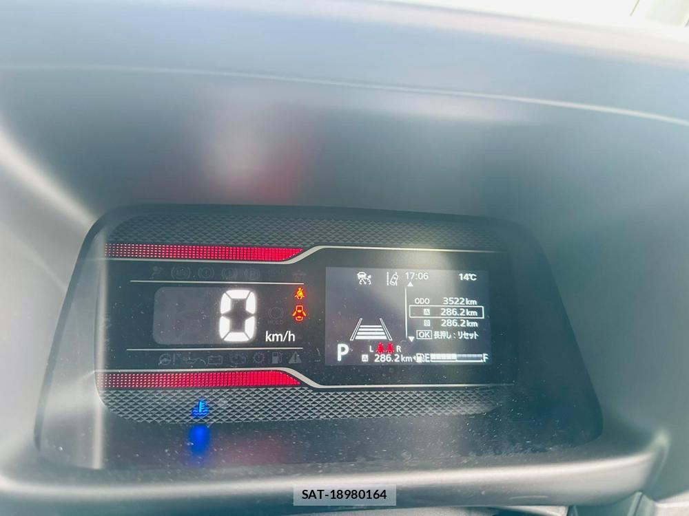 Suzuki SPACIA 2025 6716786-15