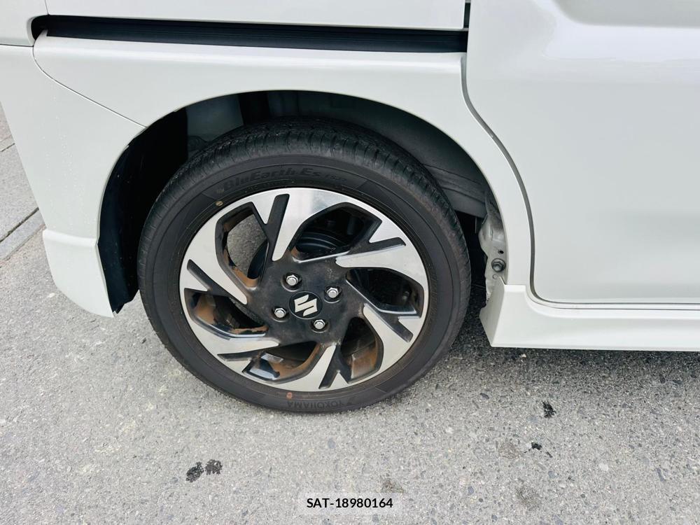 Suzuki SPACIA 2025 6716786-27