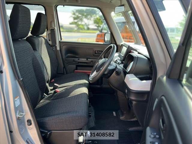 Suzuki SPACIA 2019-02 7021630-15