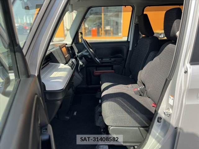 Suzuki SPACIA 2019-02 7021630-16