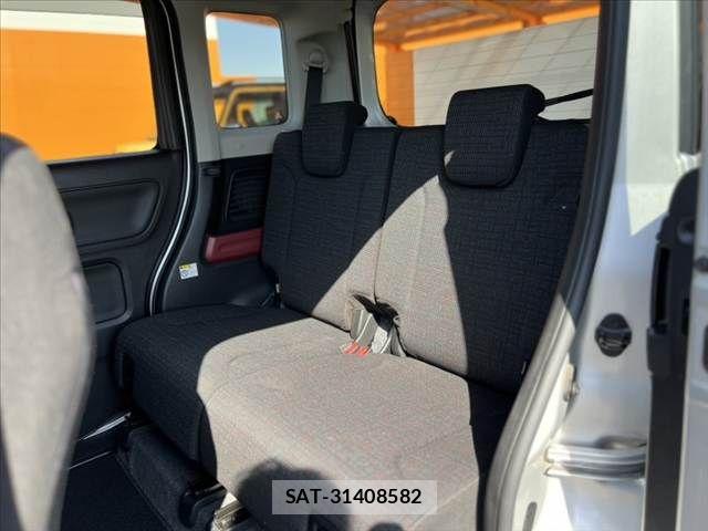 Suzuki SPACIA 2019-02 7021630-18