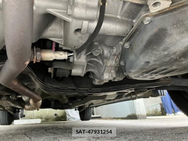 Suzuki SPACIA 2013-09 7060789-11