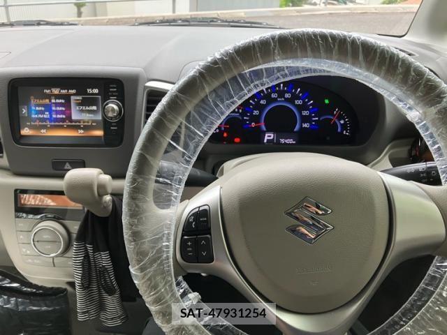 Suzuki SPACIA 2013-09 7060789-20