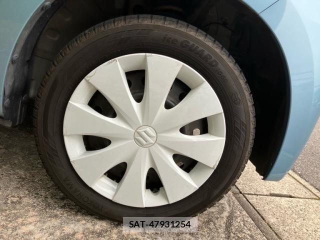 Suzuki SPACIA 2013-09 7060789-8