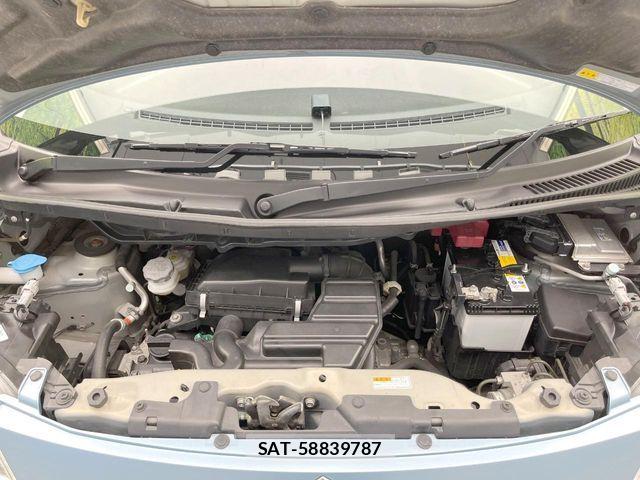 Suzuki SPACIA 2015-11 7060785-17