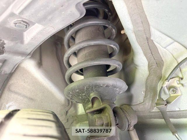Suzuki SPACIA 2015-11 7060785-19