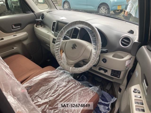Suzuki SPACIA 2014-02 7060786-11