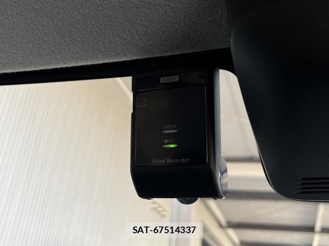 Suzuki SPACIA 2018-10 7060776-19
