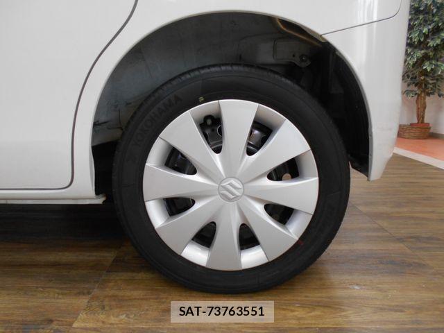 Suzuki SPACIA 2014-01 7060784-11