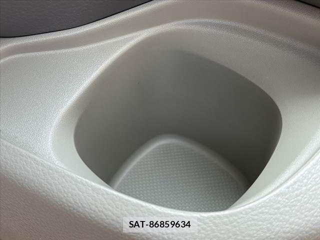 Suzuki SPACIA 2015-05 7060780-28