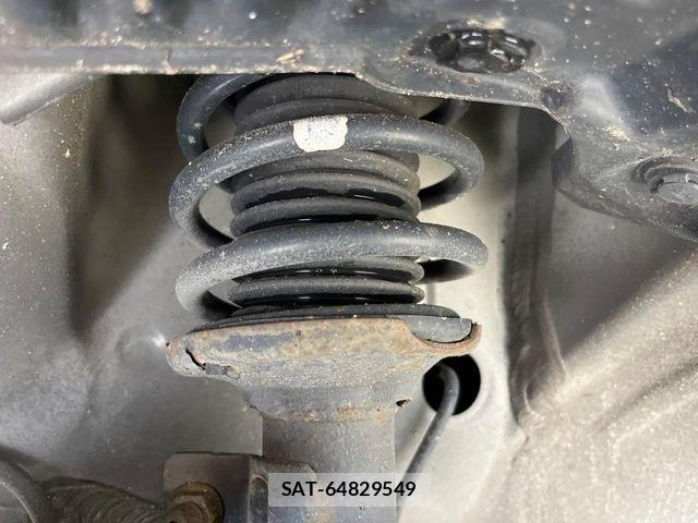 Suzuki SPACIA 2019-09 7225280-19