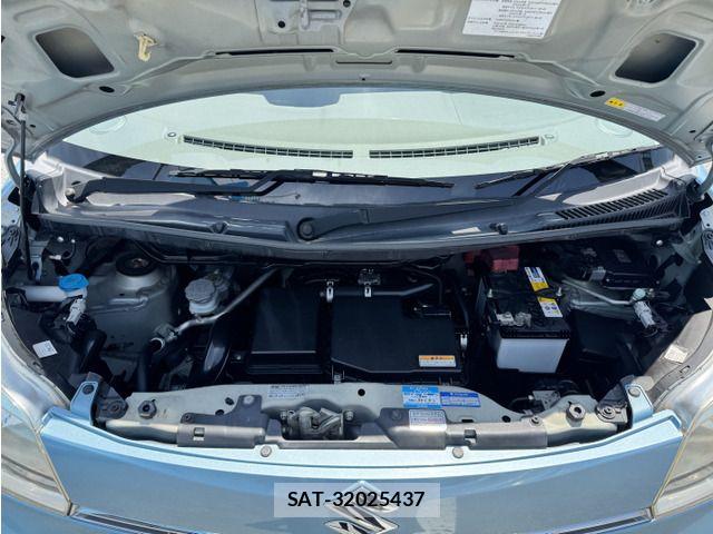Suzuki SPACIA 2013-12 7217781-9